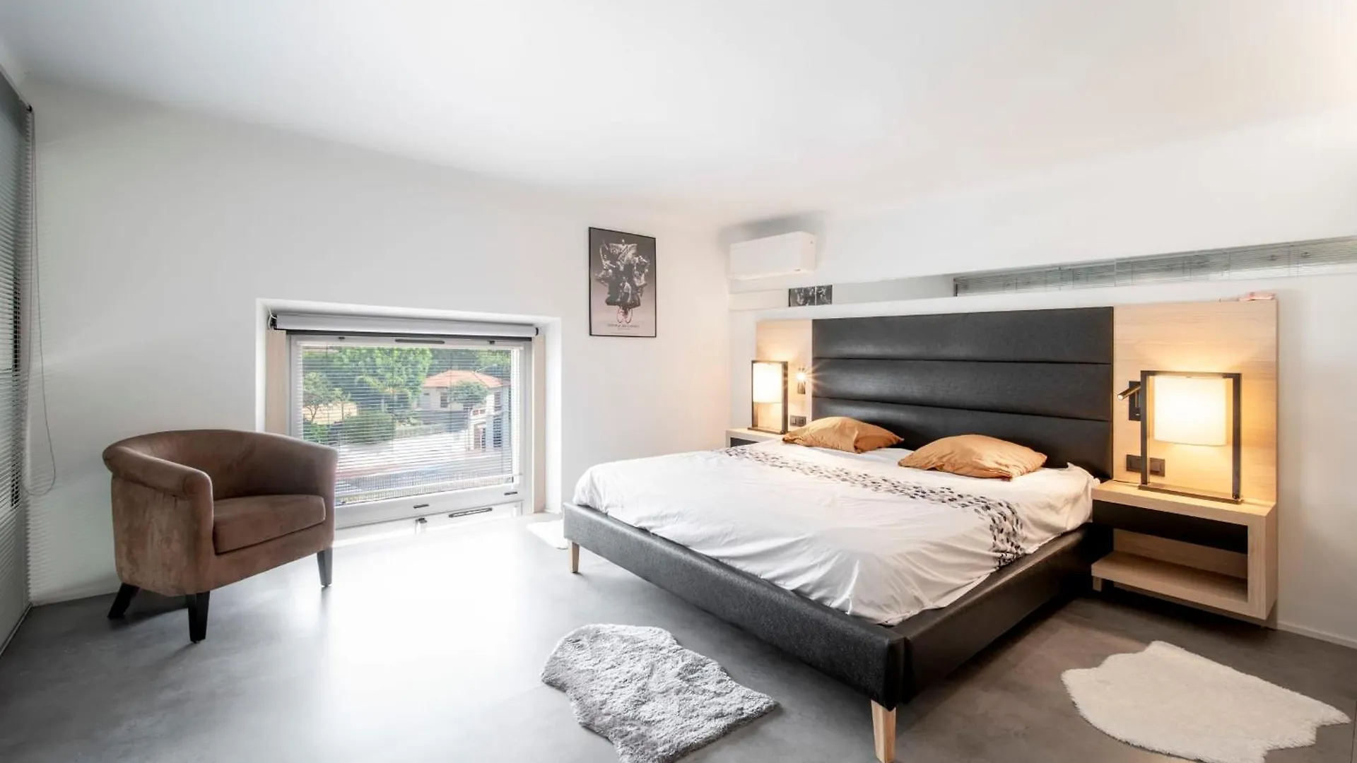 Apartment Ref 1985 - Cannes - Duplex For Rent